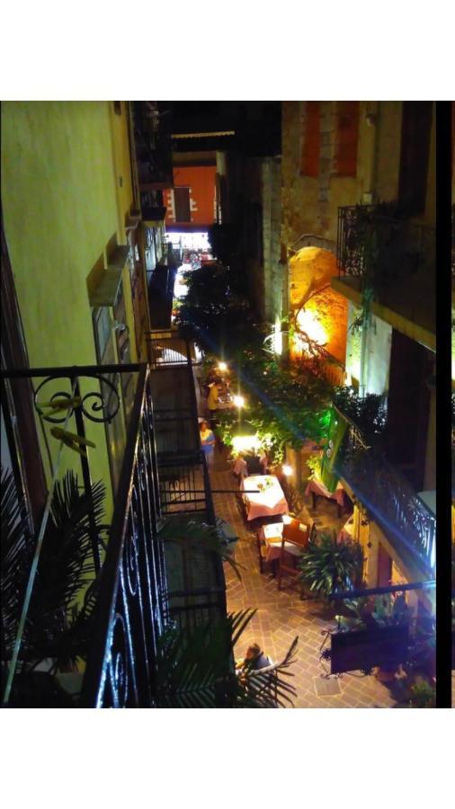 Boho City Hostel Hriszí Aktí Haniá Kültér fotó