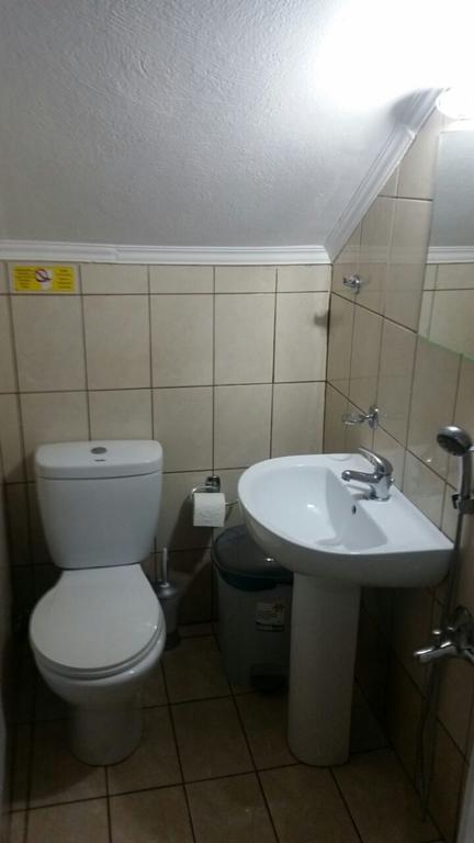 Boho City Hostel Hriszí Aktí Haniá Szoba fotó