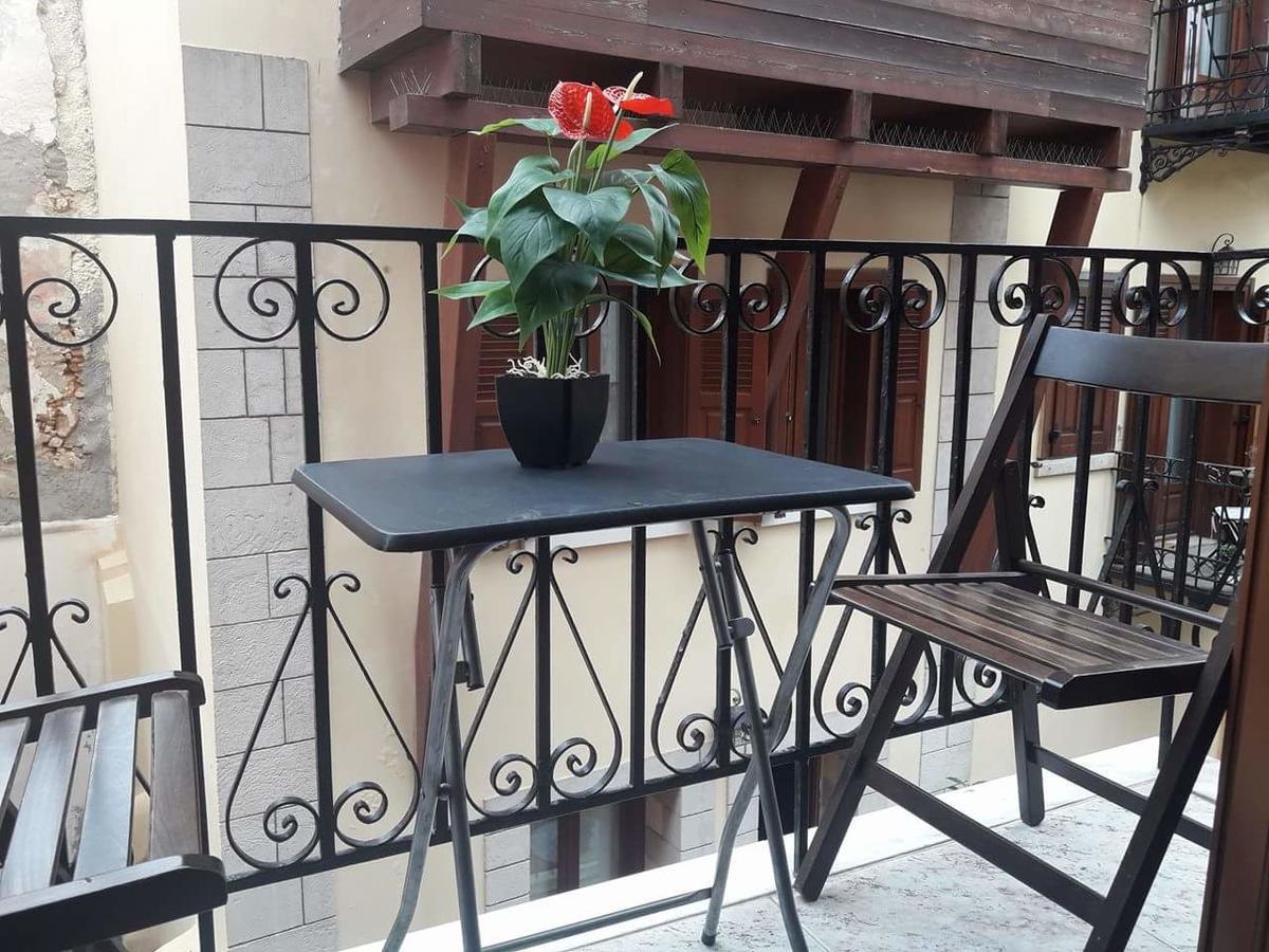 Boho City Hostel Hriszí Aktí Haniá Kültér fotó